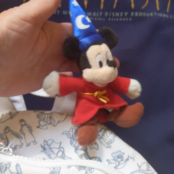 Disney Our Universe Fantasia Box Lunch Sweatshirt Size men's XS  with backpack - Picture 6 of 6